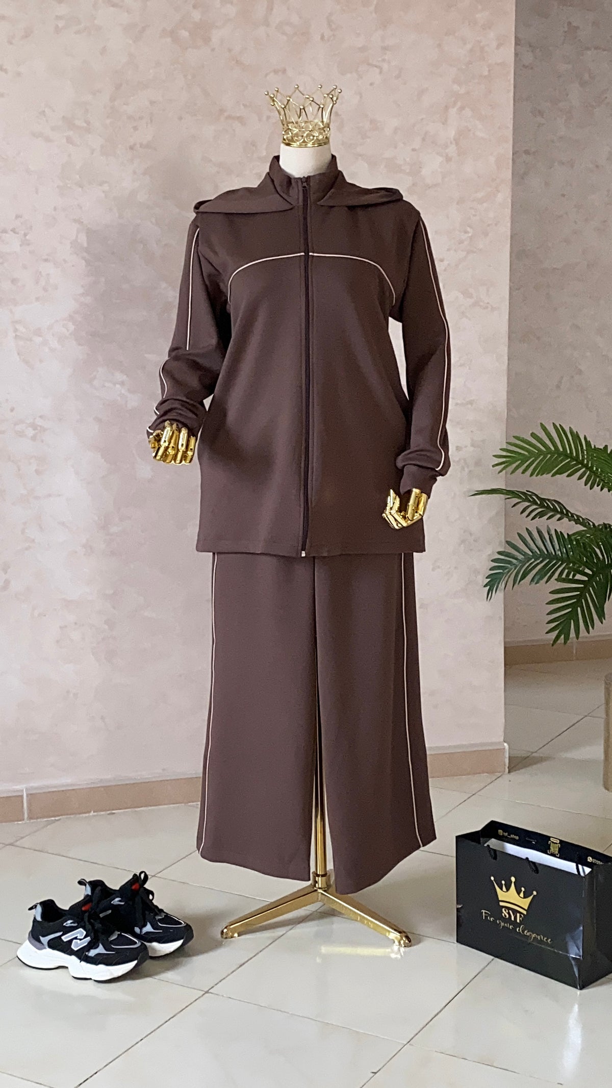 شندر سكوبا مُنطوني🍇🤎